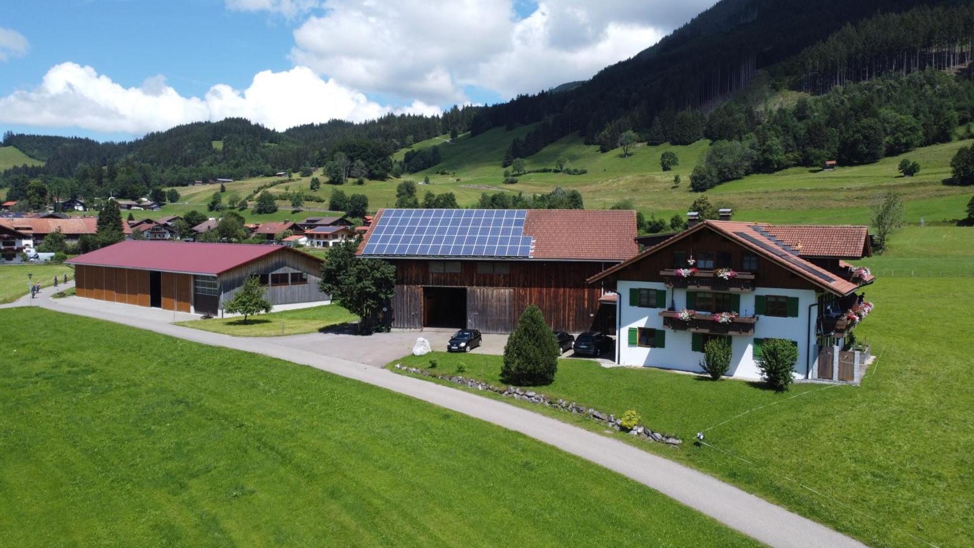 Hemerhof - Ferienwohnungen Оберстдорф Екстериор снимка